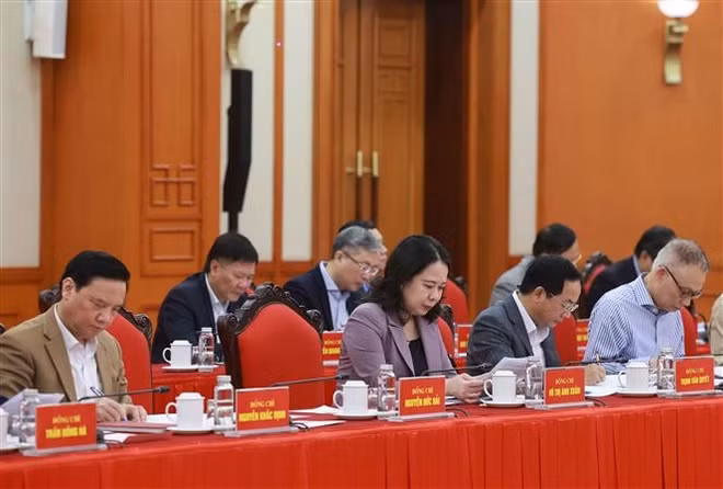 vna-potal-tong-bi-thu-to-lam-chu-tri-phien-hop-cua-tieu-ban-van-kien-dai-hoi-xiv-cua-dang-7914357.jpg