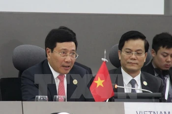 Viceprimer ministro de Vietnam se reúne con líderes mundiales en Venezuela