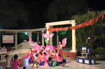 Vietnamitas en Cuba celebran fiesta primaveral