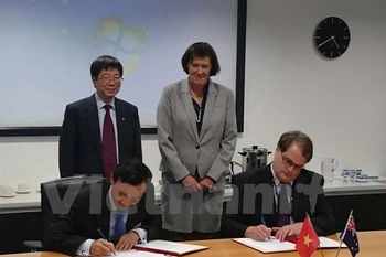 Vietnam y Australia buscan fortalecer nexos en ciencia y tecnología