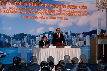 Premier vietnamita continúa actividades en Hong Kong