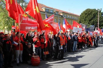 Prensa checa publica sobre protesta vietnamita contra actos chinos en Mar del Este