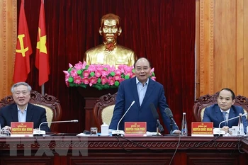 Exige Presidente de Vietnam empeñarse en construir una frontera de amistad con China