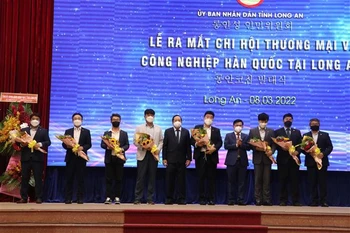 Empresas surcoreanas desean invertir en parque industrial en provincia vietnamita