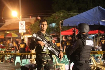 Explosión deja dos personas muertas y cuatro heridas en Filipinas 