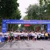 Una carrera se celebró en el marco de la Hora del Planeta 2025. (Foto: Ministerio de Industria y Comercio de Vietnam)