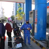 Los consumidores esperan que el uso de gasolina E10 contribuya a la protección del medio ambiente. (Foto: VNA)