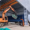 La maquinaria se integra en las líneas de gestión de carga, lo que ayuda a reducir las necesidades de mano de obra y a mejorar la eficiencia de las importaciones y exportaciones. (Foto: VNA)