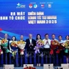 El comité organizador del Foro del Sector Privado de Vietnam 2025 (VPSF 2025) debuta (Foto: VNA)
