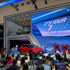 VinFast lanza el modelo de auto eléctrico VF 7 en Indonesia