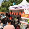 Stand de comida tradicional de Vietnam (Foto: VNA)