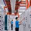 El Centro de datos (IDC) del Grupo de Correos y Telecomunicaciones de Vietnam (VNPT) en el Parque de Alta Tecnología de Hoa Lac, el mayor de Vietnam, equipado con tecnologías de última generación y que cumple plenamente con los estándares técnicos internacionales. (Foto: VNA)
