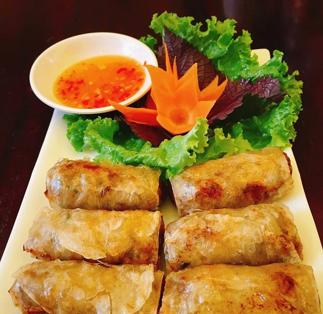 Rollito de primavera frito, plato más popular de Vietnam (Fuente:VNA)