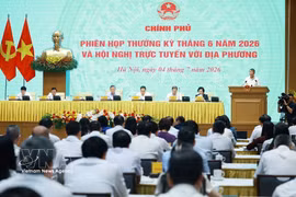 El primer ministro de Vietnam, Le Minh Hung, interviene en la cita (Foto: VNA)