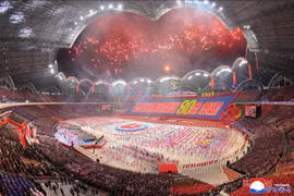 Ceremonia conmemorativa por el 80.º aniversario de la fundación del PTC en Pyongyang, el 9 de octubre de 2025 (Foto: Yonhap/VNA)