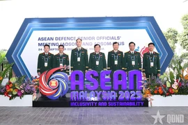 Delegación vietnamita en la ADSOM, celebrada en Johor, Malasia (Foto: qdnd.vn)