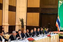 En la reunión (Foto: Khmer Times)