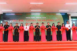 Acto de inauguración (Foto: https://baobacgiang.vn/)