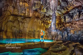 Cueva Hung Thoong, en el Parque Nacional Phong Nha-Ke Bang. (Foto: VNA)