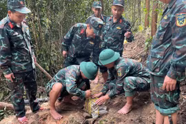 La bomba tenía más de un metro de largo y una gran capacidad destructiva (Foto: Comando Militar de Da Nang)