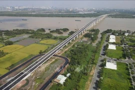 El puente Nhon Trach, que une Ciudad Ho Chi Minh con Dong Nai, forma parte del Proyecto Componente 1A de la Circunvalación 3 de Ciudad Ho Chi Minh. (Foto: VNA)
