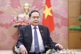 El presidente de la AN, Tran Thanh Man, responde a las preguntas de la prensa (Foto: VNA)