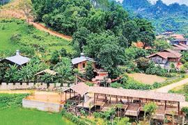 Aldea turística de la comuna de Huu Lien, provincia norteña de Lang Son (Foto: VNA)