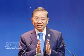 El secretario general del Partido Comunista y presidente de Vietnam, To Lam, interviene en la cita (Foto: VNA)