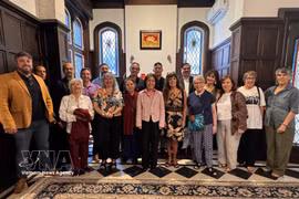 Participantes en la cita (Foto: VNA)