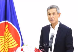 El embajador vietnamita en Camboya, Nguyen Minh Vu, interviene en la cita (Foto: VNA)