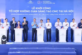El primer ministro de Vietnam, Pham Minh Chinh, y los delegados dan inicio a la construcción del complejo (Foto: VNA)