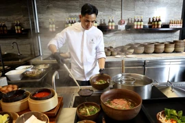 Ciudad Ho Chi Minh transforma la gastronomía en un "lenguaje turístico" 