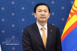 El primer ministro de Mongolia, Nyam-Osor Uchral (Foto: Yonhap/VNA)