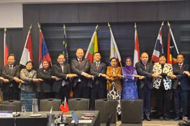 Delegados participantes en la cita (Foto: Cancillería de Vietnam)