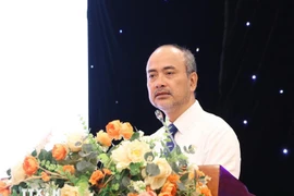 Nguyen Trung Kien, jefe Comité Estatal sobre los Vietnamitas en el Extranjero, informa sobre las actividades en una rueda de prensa, efectuada el 6 de agosto (Foto: VNA)