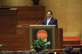 El primer ministro de Vietnam, Pham Minh Chinh, interviene en la sesión (Foto: VNA)