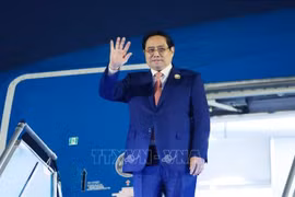 El primer ministro de Vietnam, Pham Minh Chinh, concluye su viaje de trabajo a Laos (Foto: VNA)