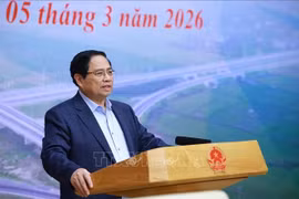El primer ministro Pham Minh Chinh habla en el evento. (Fuente: VNA)