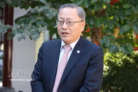 Zhang Jianguo, exdirector de la Sección de Europa Occidental del Departamento de Enlace de Relaciones Exteriores del Partido Comunista de China y secretario general de la Asociación Charhar. (Fuente: VNA)