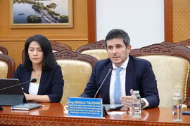 Gerald Toledano, director de Productos de Renta Variable de FTSE Russell, en el evento. (Fuente: VOV)