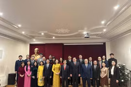 Delegados en el encuentro. (Fuente: VNA)