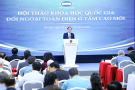 El ministro de Relaciones Exteriores, Le Hoai Trung, habla en el evento. (Fuente: VNA)
