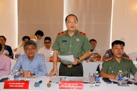 Le Xuan Duc, jefe de la Oficina de la Asociación Deportiva de la Policía Popular de Vietnam, habla en el evento. (Fuente: VNA)