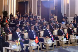 El ministro de Seguridad Pública de Vietnam, general Luong Tam Quang, y delegados en el evento. (Fuente: cand.vn)