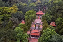 El complejo religioso y paisajístico Yen Tu - Vinh Nghiem - Con Son, Kiep Bac (ubicado en las provincias vietnamitas de Quang Ninh, Bac Ninh y la ciudad de Hai Phong) fue reconocido oficialmente por la UNESCO como Patrimonio Cultural de la Humanidad. (Fuente: VNA)