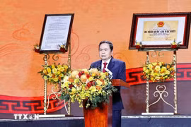 El presidente de la Asamblea Nacional de Vietnam, Tran Thanh Man, habla en el evento. (Fuente: VNA)