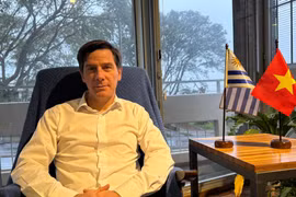 El profesor Ignacio Bartesaghi, director del Instituto de Negocios Internacionales de la Universidad Católica del Uruguay. (Fuente: VNA)