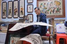 Artesanos preservan la vitalidad de pinturas populares de Dong Ho 