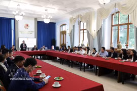 Panorama de la reunión. (Fuente: VNA)