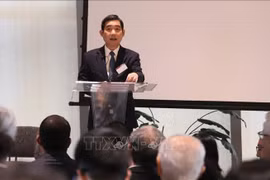El embajador de Hanoi en Bangkok, Pham Viet Hung, habla en el evento. (Fuente: VNA)